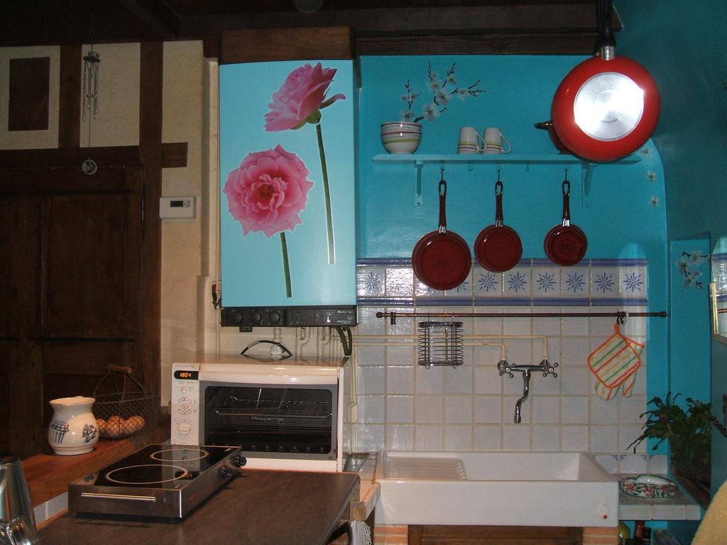 Le Petit Logis De Tinténiac Angers Camera foto