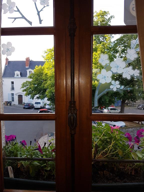 Le Petit Logis De Tinténiac Angers Esterno foto